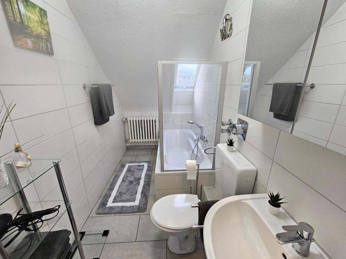 Exklusives Und Helles Dachgeschoss-Apartment No 3 Im Zentrum Von Kassel, Schnelles 1Gbit Internet, Geschirrspueler, Boxspringbetten 外观 照片